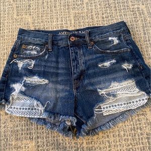 NEW! American Eagle Vintage Festival short